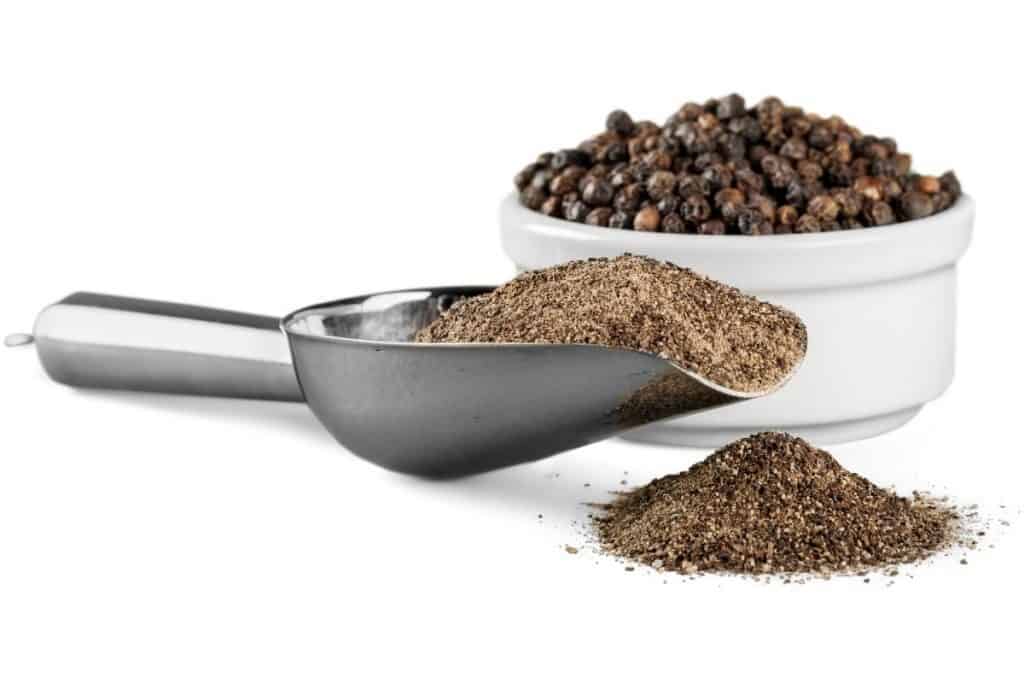 Can Dogs Eat Black Pepper? Here’s What the Expert Says – Mr Dog Food